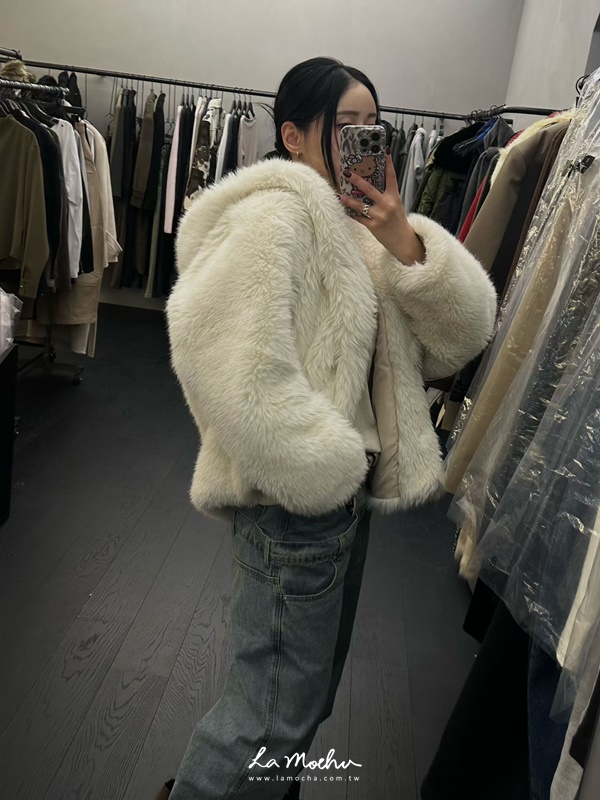 連帽不掉毛翻領外套